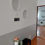 Lägenhet Casa Terraco: Espaco, Conforto E Terraco Com Churrasqueira Olhão