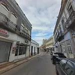 Casa Terraco: Espaco, Conforto E Terraco Com Churrasqueira