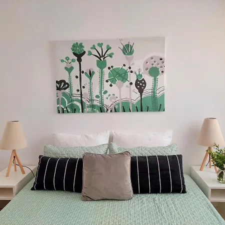 Apartamento Casa Terraço: Espaço, Conforto E Terraço Com Churrasqueira