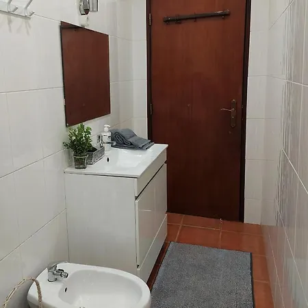 Casa Terraco: Espaco, Conforto E Terraco Com Churrasqueira Apartmán